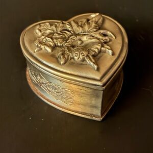 Heart-Shaped Pewter Jewelry Box